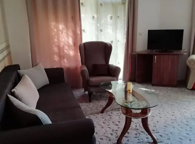 Konukevi Art Orchidea 3*